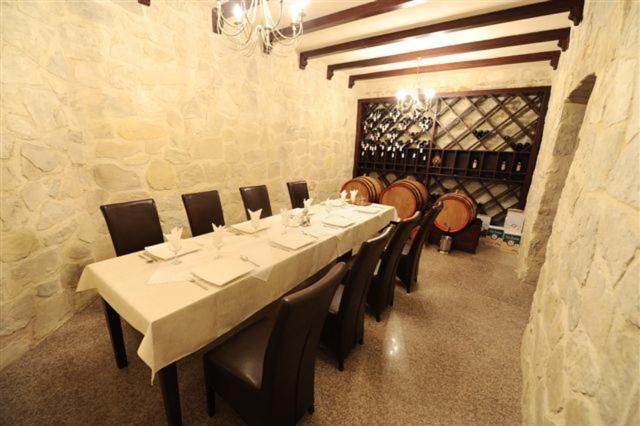 Hotel Mondial - באיה מראה חיצוני תמונה